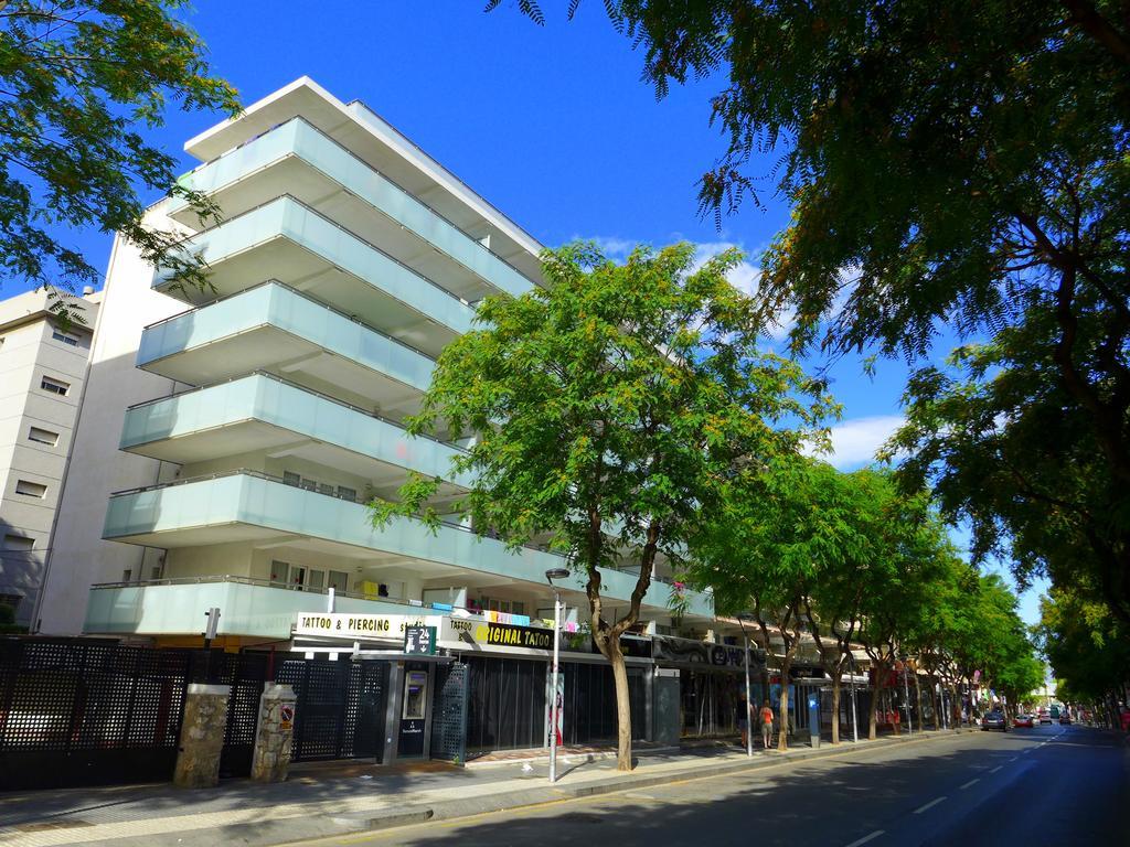 Goya Apartments 萨洛 外观 照片