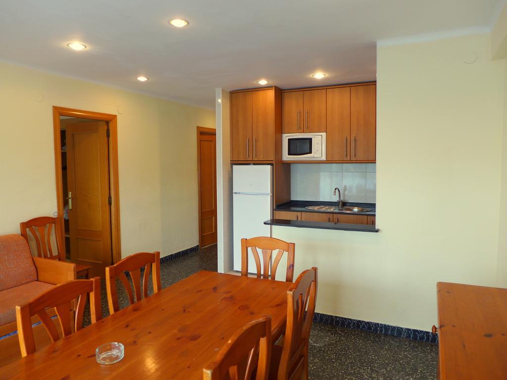 Goya Apartments 萨洛 外观 照片